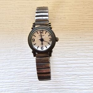 Vintage Stretch Band Watch